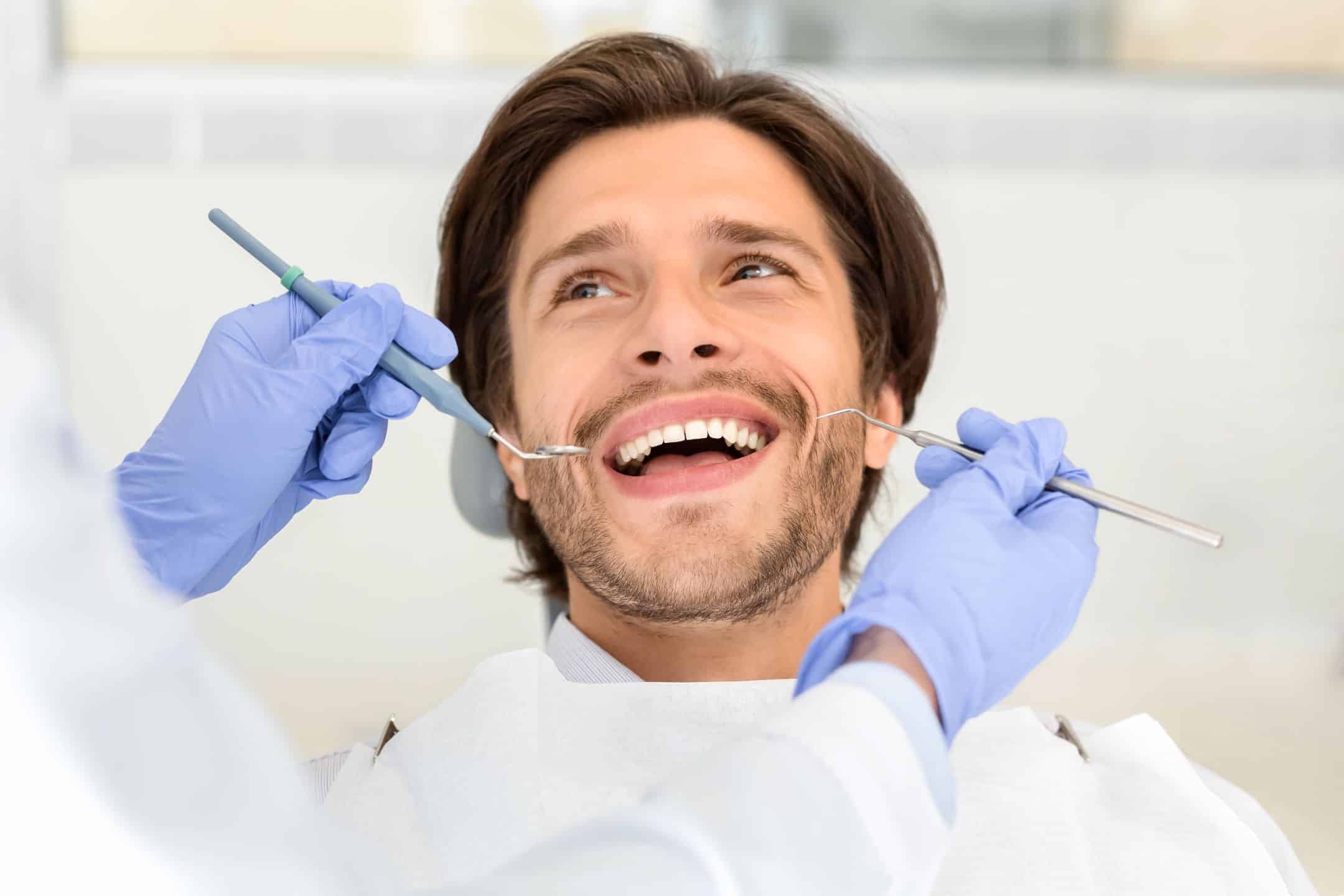 Professionelle Zahnreinigung – Ihre Vorsorge für gesunde Zähne